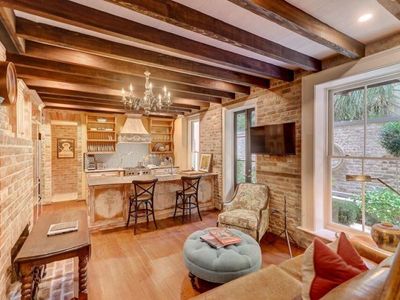 29 Broad Street, Unit B, Charleston, SC 29401