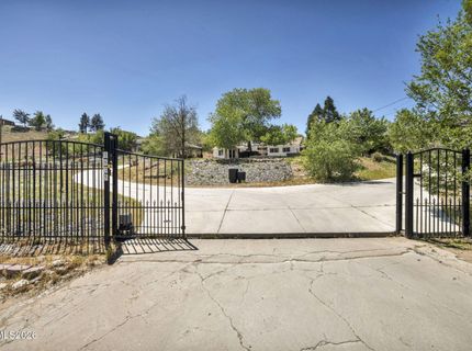1875 Spanish Springs Road, Sparks, NV 89436 Photo