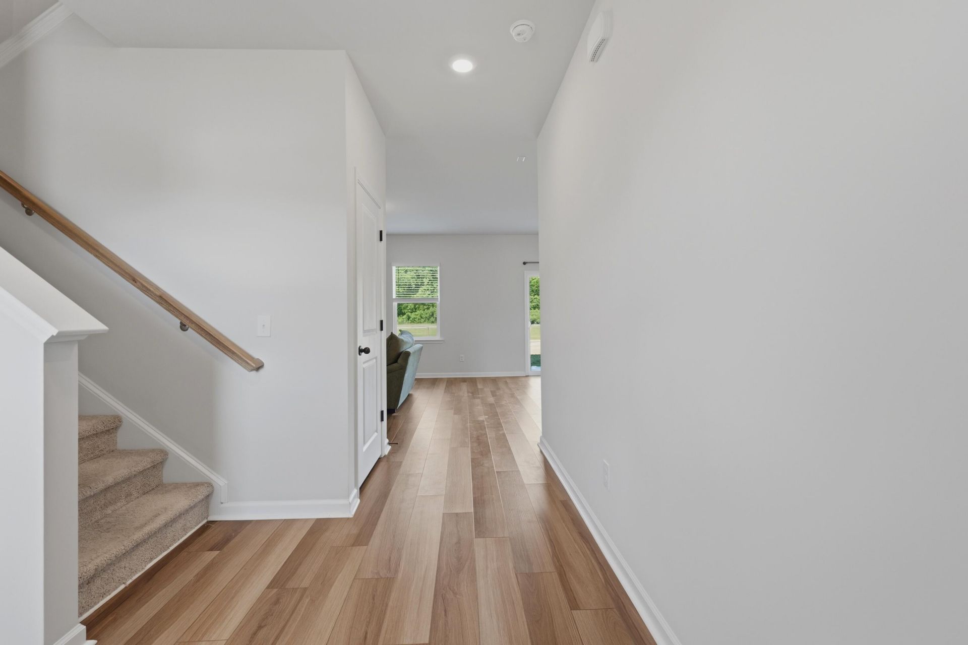 220 Cypress Plantation Road Photo 18