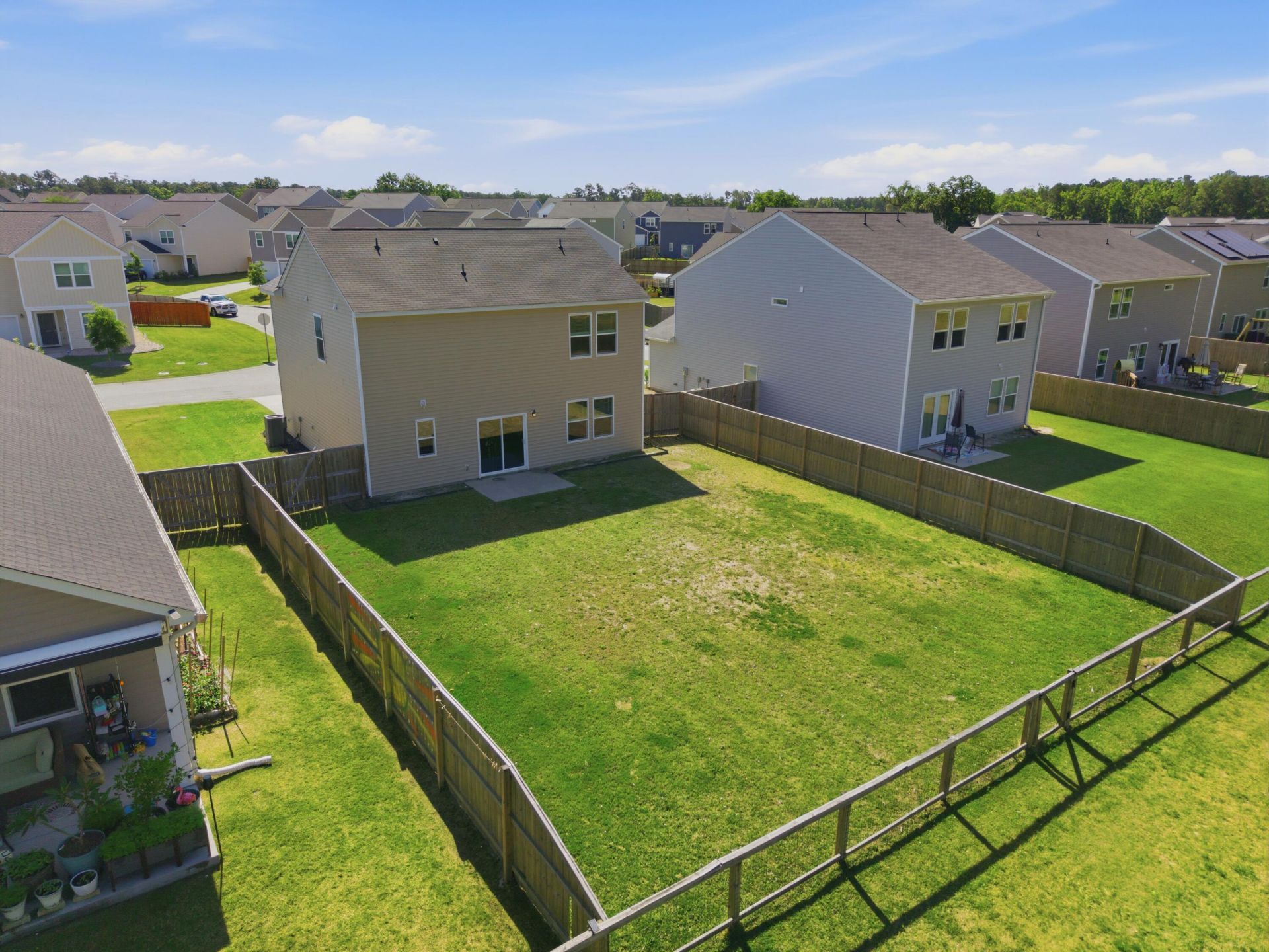 220 Cypress Plantation Road Photo 5