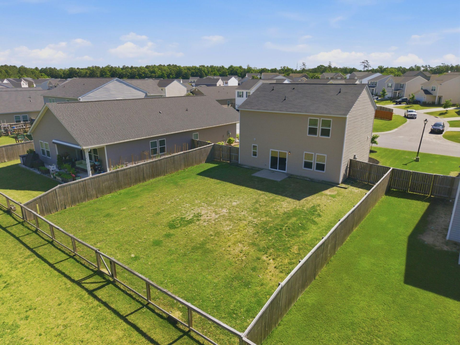 220 Cypress Plantation Road Photo 6