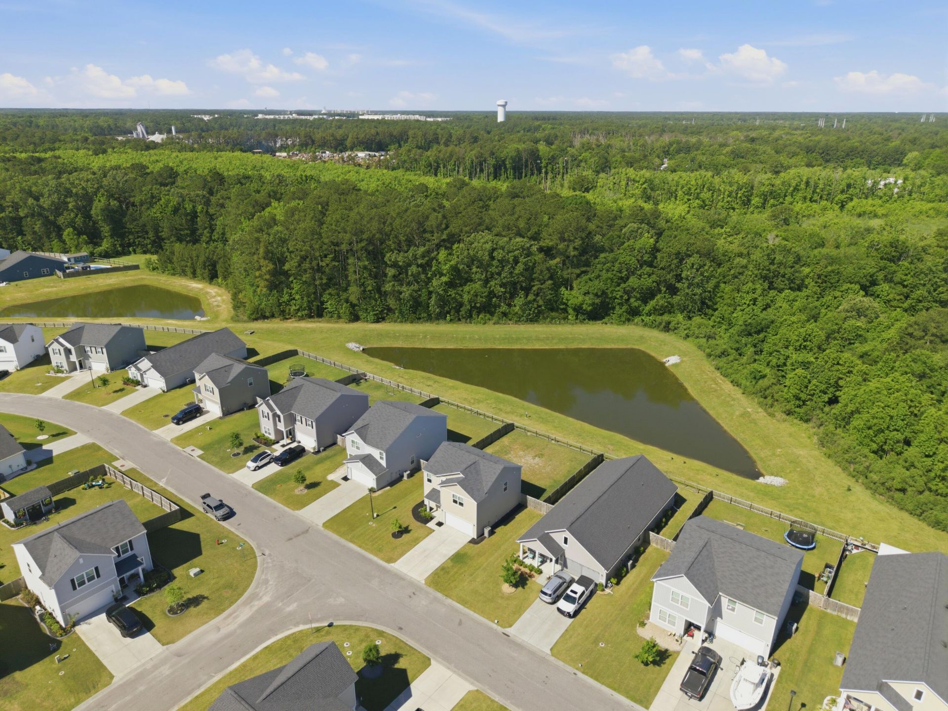 220 Cypress Plantation Road Photo 8