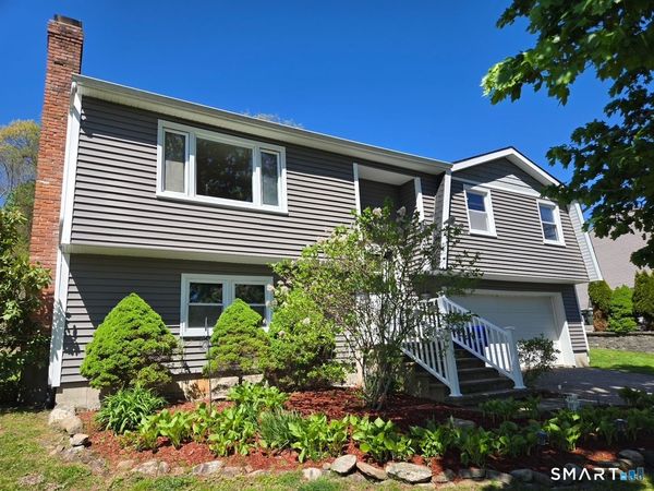 1004 Hickory Hill, Thomaston, CT 06787