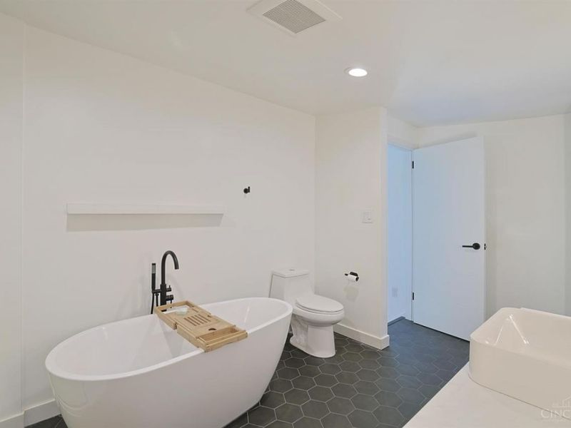 2171 Sohn Street, Cincinnati, OH 45219 Photo 61