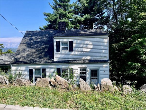 42 Roe Avenue, Highland Falls, NY 10928