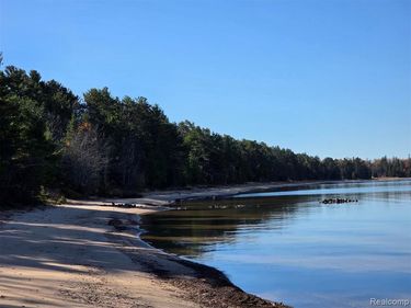 4680 S Pineshore Row, Bay Mills Township, Mi 49783