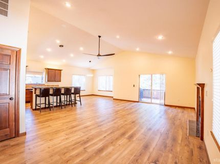 757 San Francisco Avenue, South Lake Tahoe, CA 96150 Photo