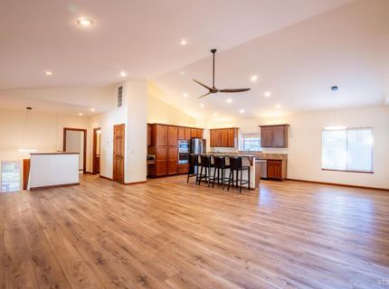 757 San Francisco Avenue, South Lake Tahoe, CA 96150 Photo