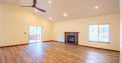 757 San Francisco Avenue, South Lake Tahoe, CA 96150 Photo