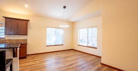 757 San Francisco Avenue, South Lake Tahoe, CA 96150 Photo