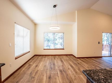 757 San Francisco Avenue, South Lake Tahoe, CA 96150 Photo