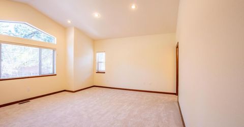 757 San Francisco Avenue, South Lake Tahoe, CA 96150 Photo
