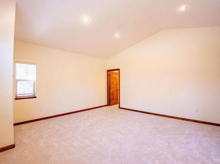 757 San Francisco Avenue, South Lake Tahoe, CA 96150 Photo