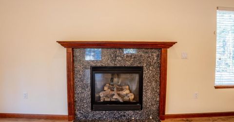 757 San Francisco Avenue, South Lake Tahoe, CA 96150 Photo