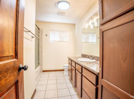757 San Francisco Avenue, South Lake Tahoe, CA 96150 Photo