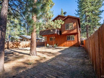 757 San Francisco Avenue, South Lake Tahoe, CA 96150 Photo