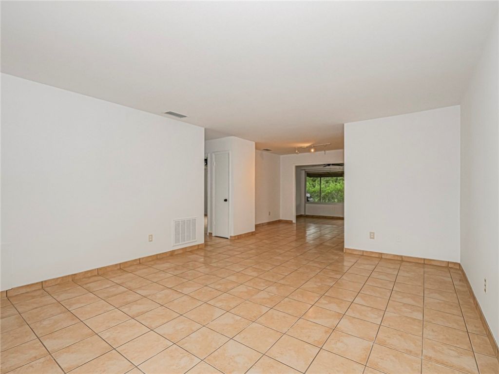 1873 Robalo Drive, Vero Beach, FL 32960 Photo