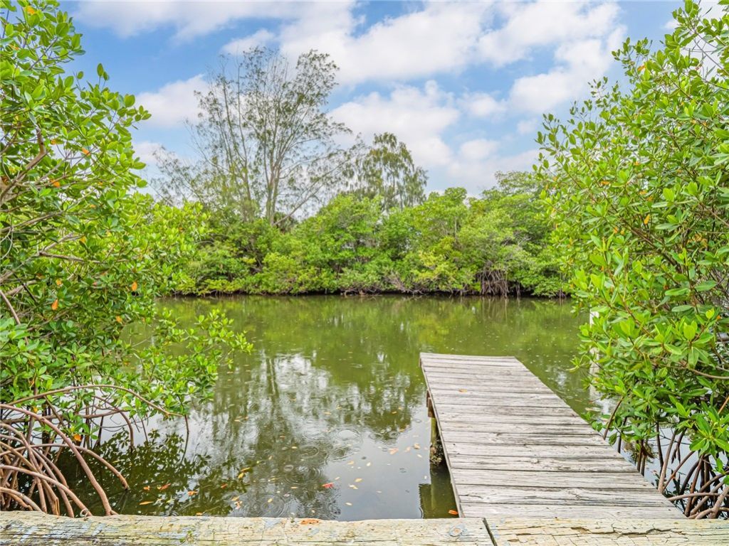 1873 Robalo Drive, Vero Beach, FL 32960 Photo