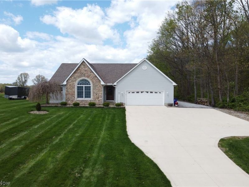 3877 Dawley Road, Ravenna, OH 44266 Photo 1