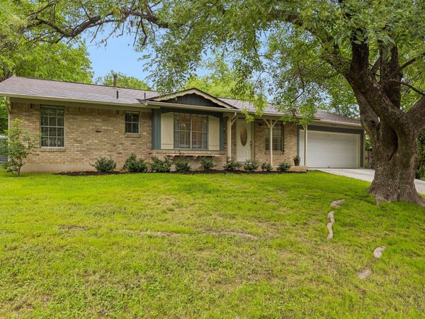 6902 Notre Dame DR, Austin, TX 78723