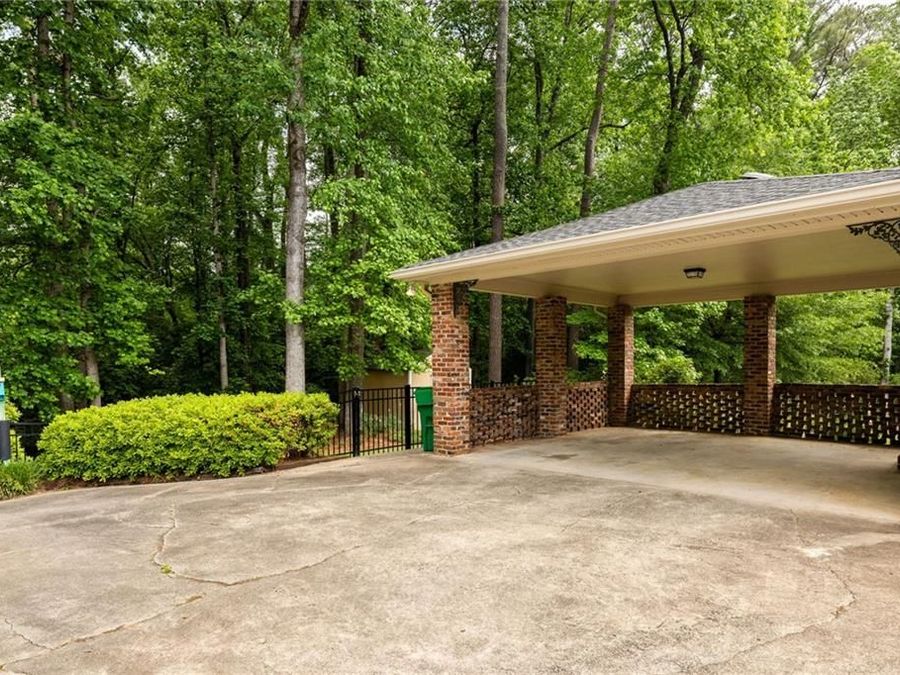 Property Image 36