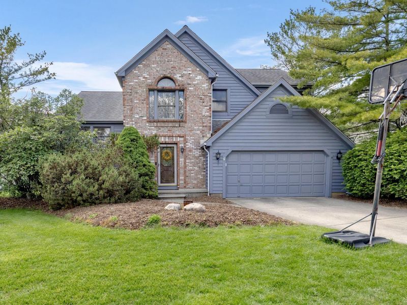 7753 Brandonway Drive , Dublin, OH 43017 Photo 1