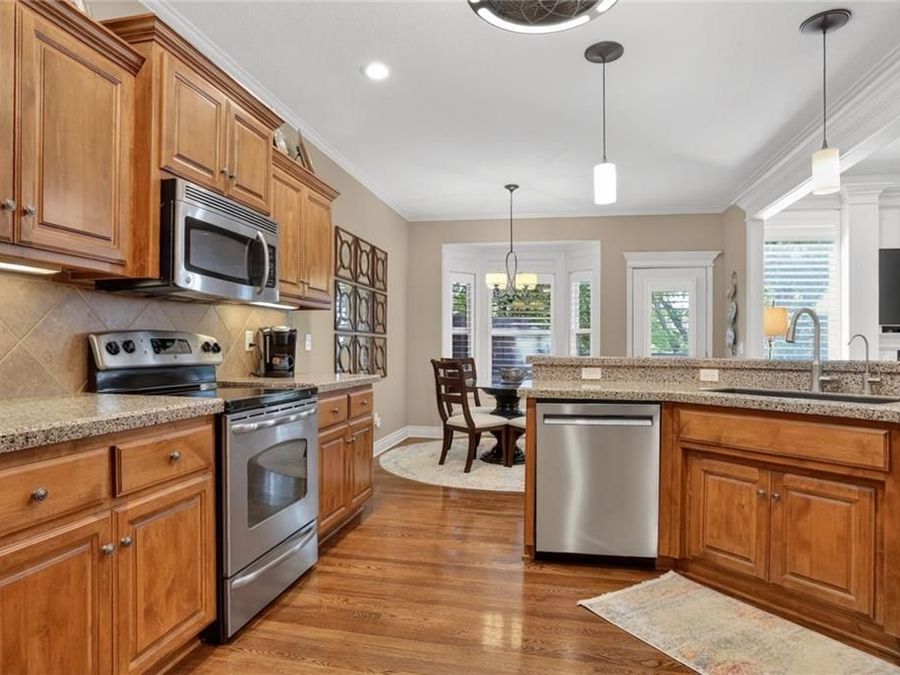 Property Image 11
