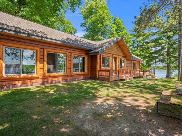 52741 County Road 155 , Deer River, MN 56636