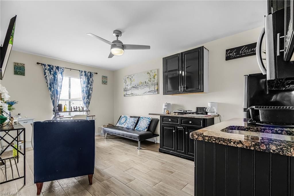 2216 NE 7th Pl, Cape Coral, FL 33909 Photo