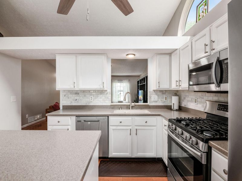 8466 Squad Drive, Galloway, OH 43119 Photo 13