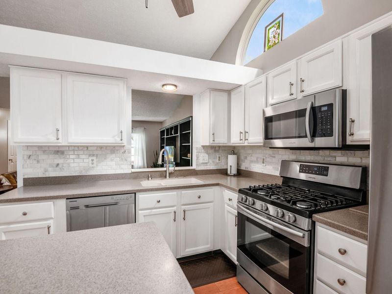 8466 Squad Drive, Galloway, OH 43119 Photo 14