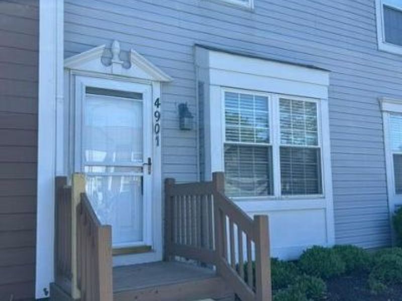 4901 Stoneybrook Boulevard, Unit 22C, Hilliard, OH 43026 Photo 2