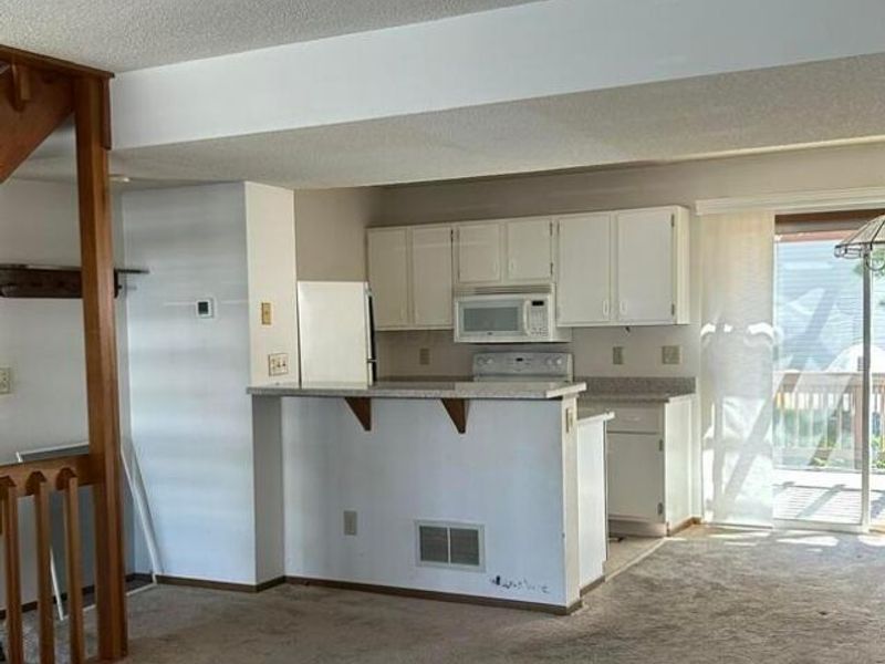4901 Stoneybrook Boulevard, Unit 22C, Hilliard, OH 43026 Photo 5