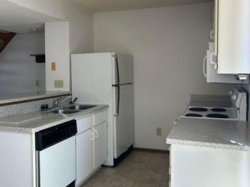 4901 Stoneybrook Boulevard, Unit 22C, Hilliard, OH 43026 Photo 7
