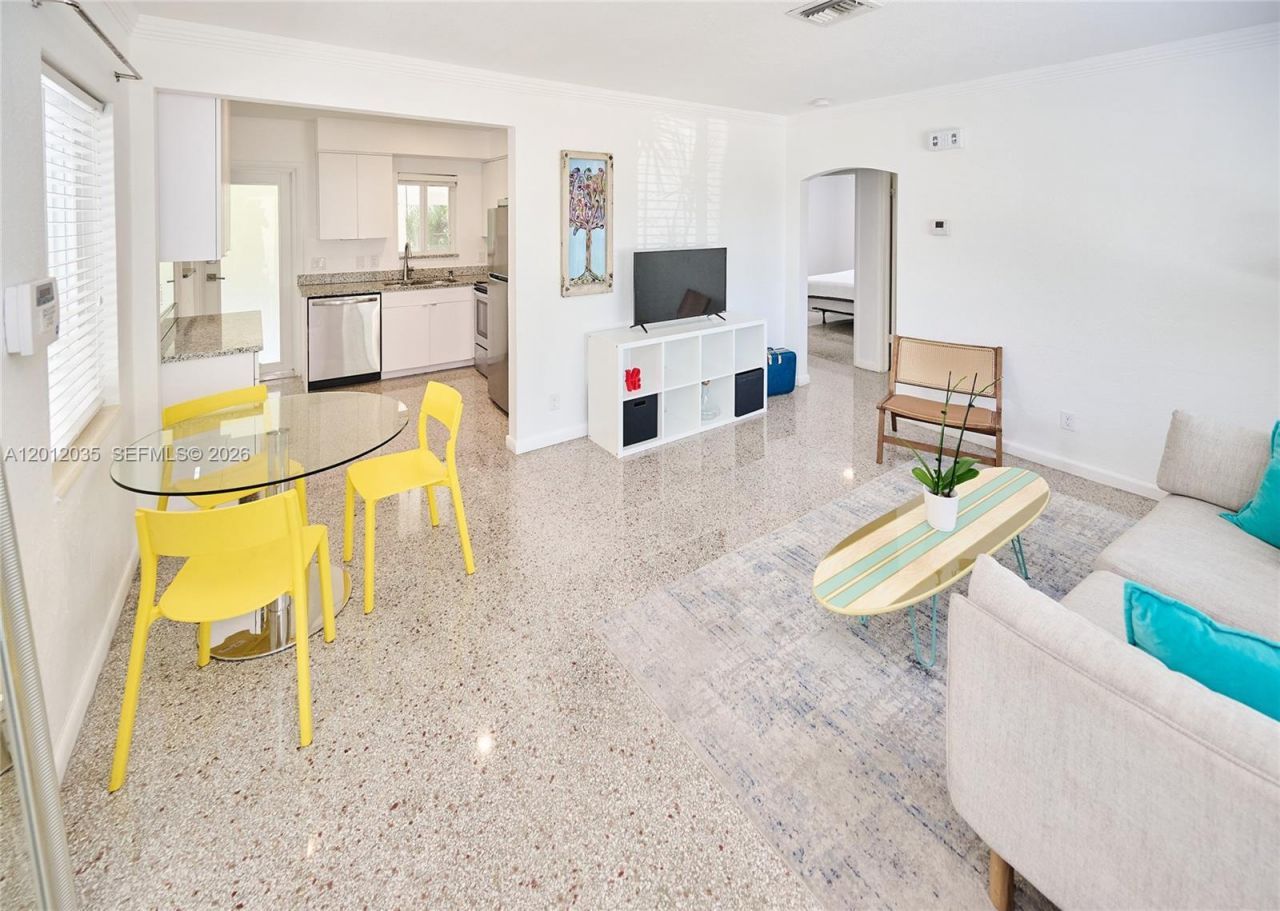 532 NE 16th Ct , Fort Lauderdale, FL 33305 Photo
