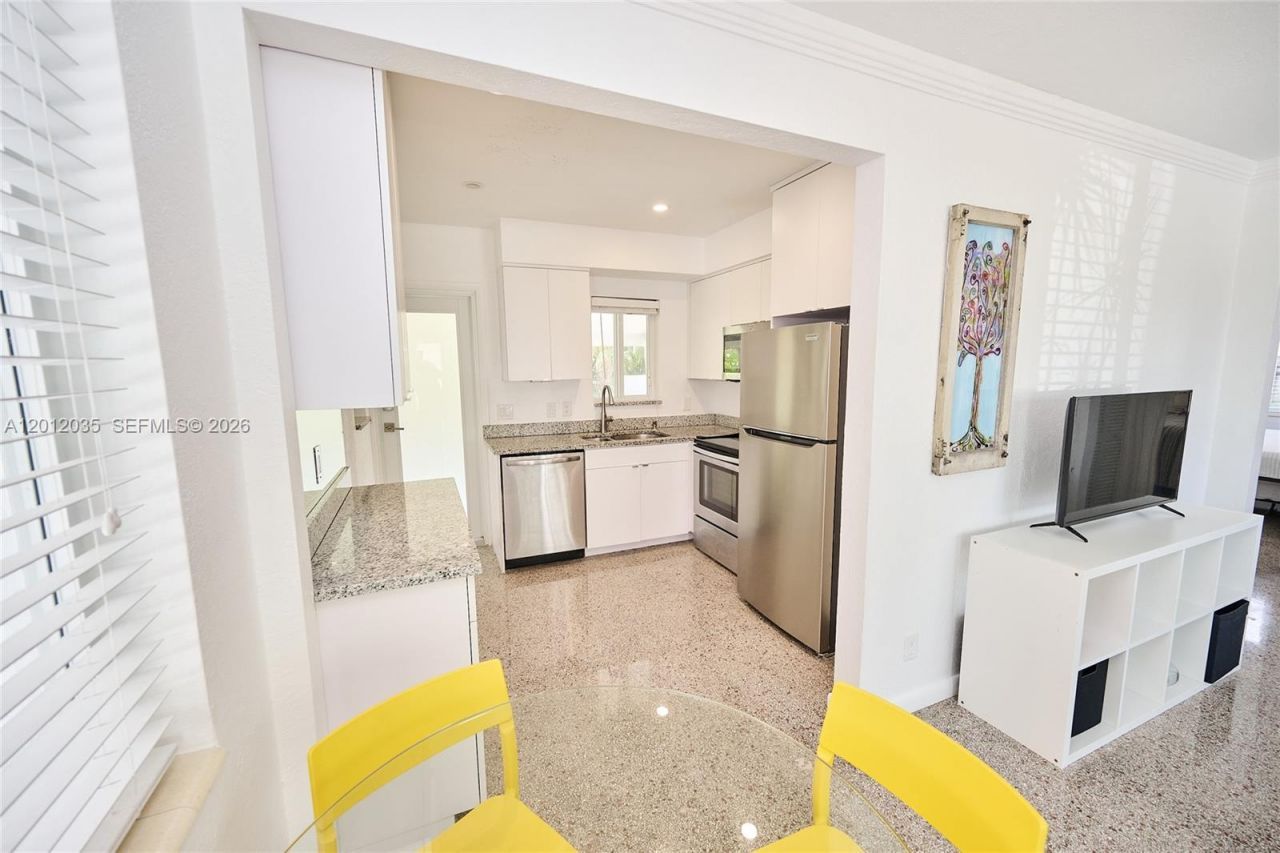 532 NE 16th Ct , Fort Lauderdale, FL 33305 Photo