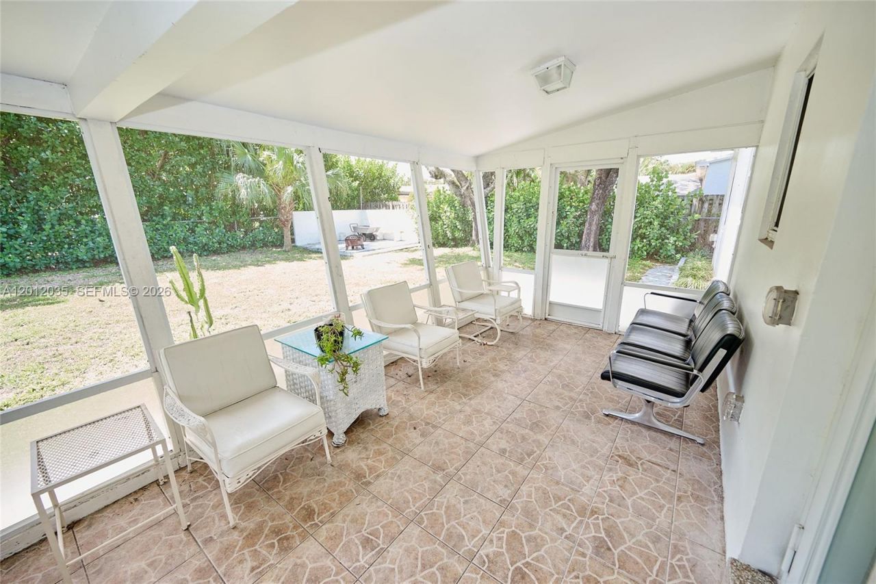 532 NE 16th Ct , Fort Lauderdale, FL 33305 Photo