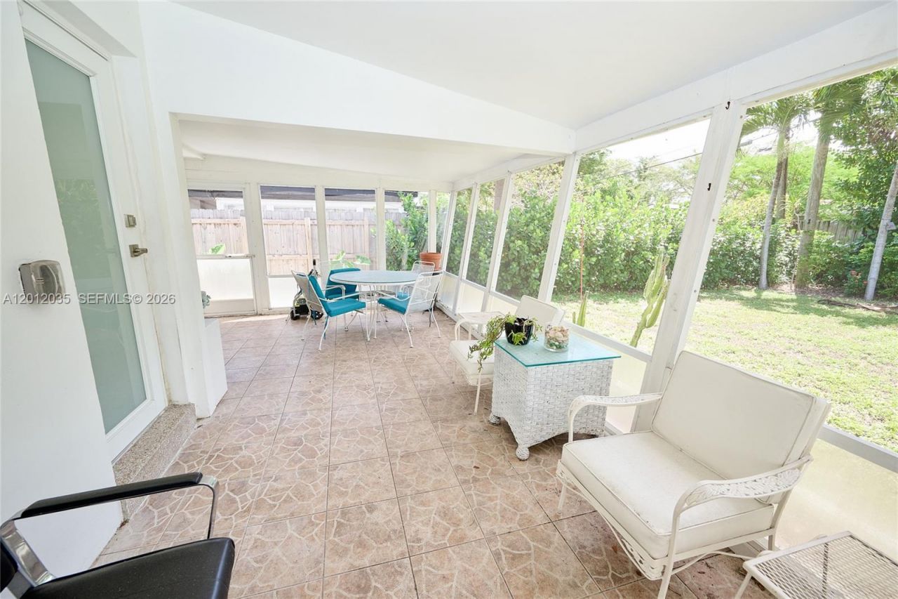 532 NE 16th Ct , Fort Lauderdale, FL 33305 Photo