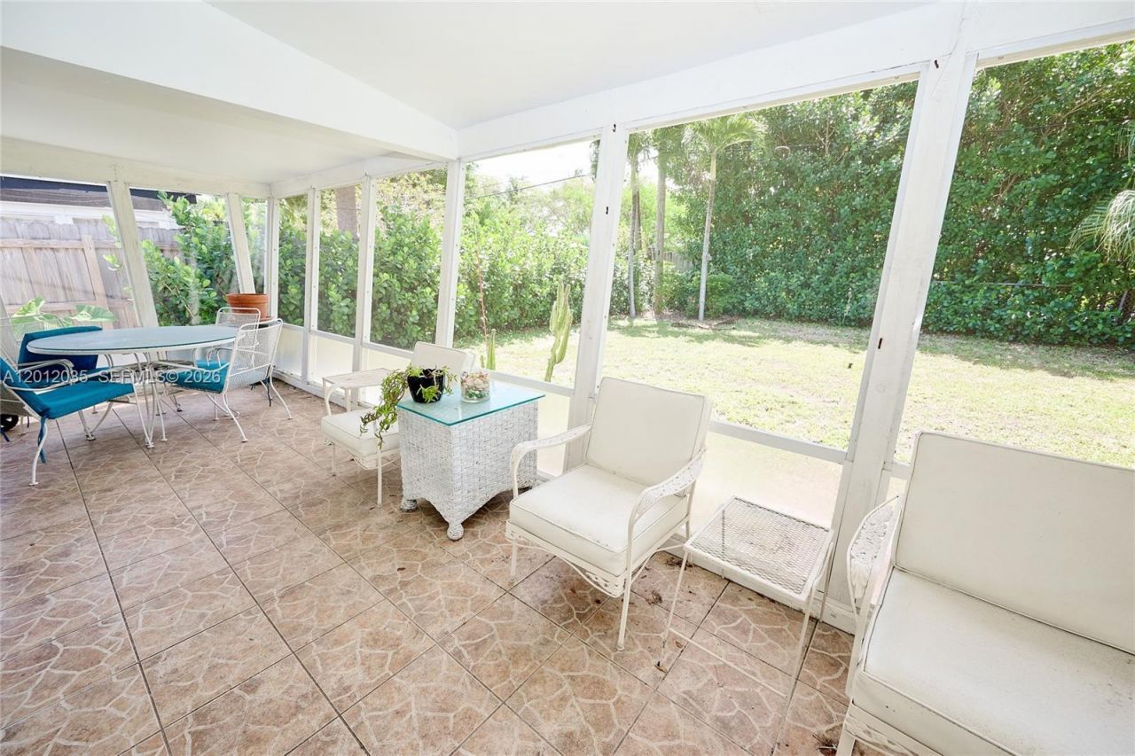 532 NE 16th Ct , Fort Lauderdale, FL 33305 Photo
