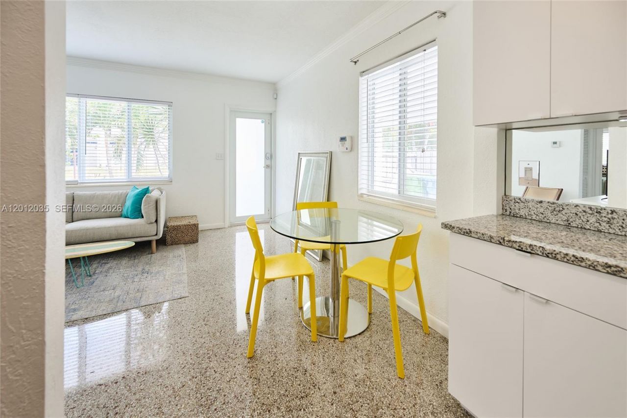 532 NE 16th Ct , Fort Lauderdale, FL 33305 Photo