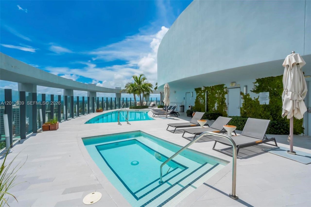 2831 S Bayshore Dr , Unit 402, Miami, FL 33133 Photo