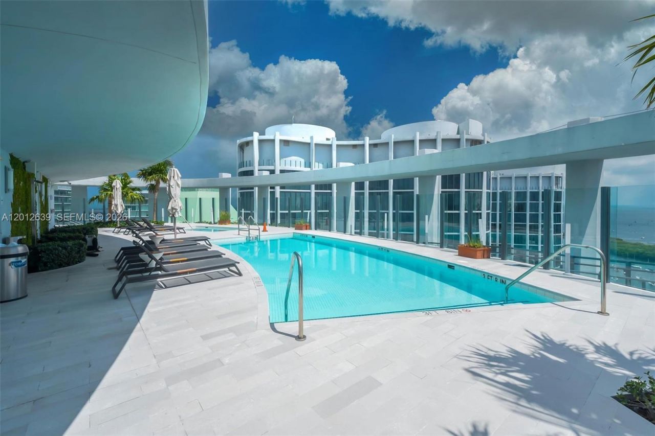 2831 S Bayshore Dr , Unit 402, Miami, FL 33133 Photo