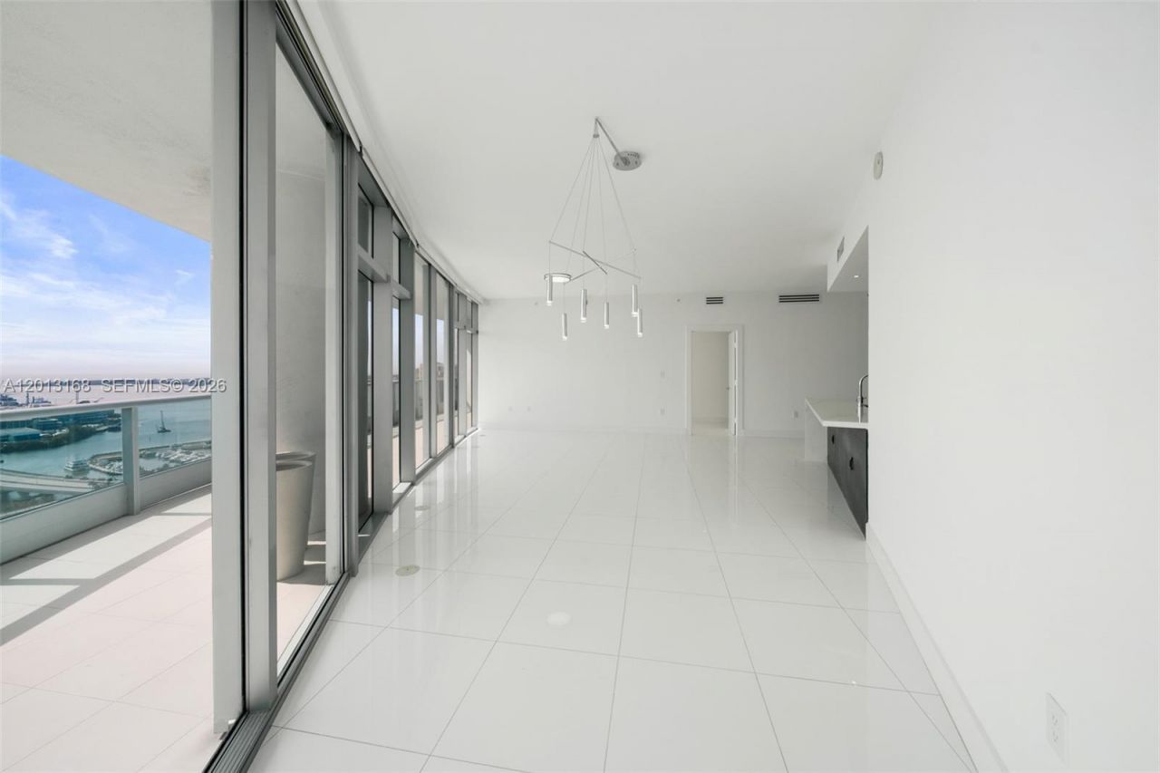900 Biscayne Blvd , Unit 4006, Miami, FL 33132 Photo