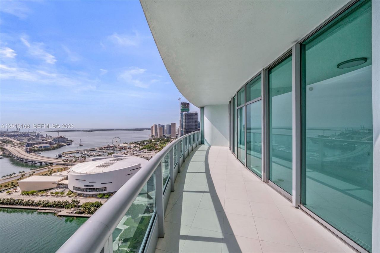 900 Biscayne Blvd , Unit 4006, Miami, FL 33132 Photo