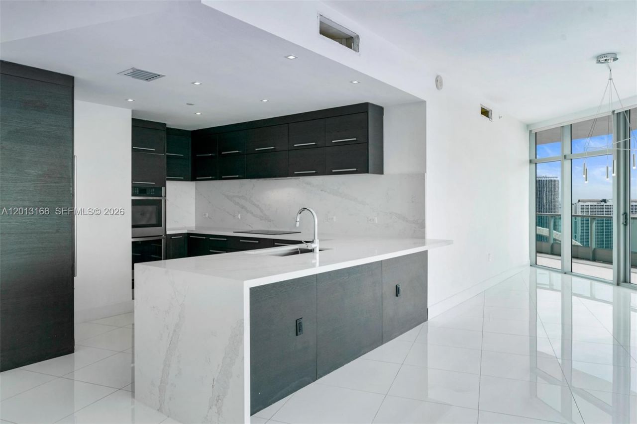 900 Biscayne Blvd , Unit 4006, Miami, FL 33132 Photo