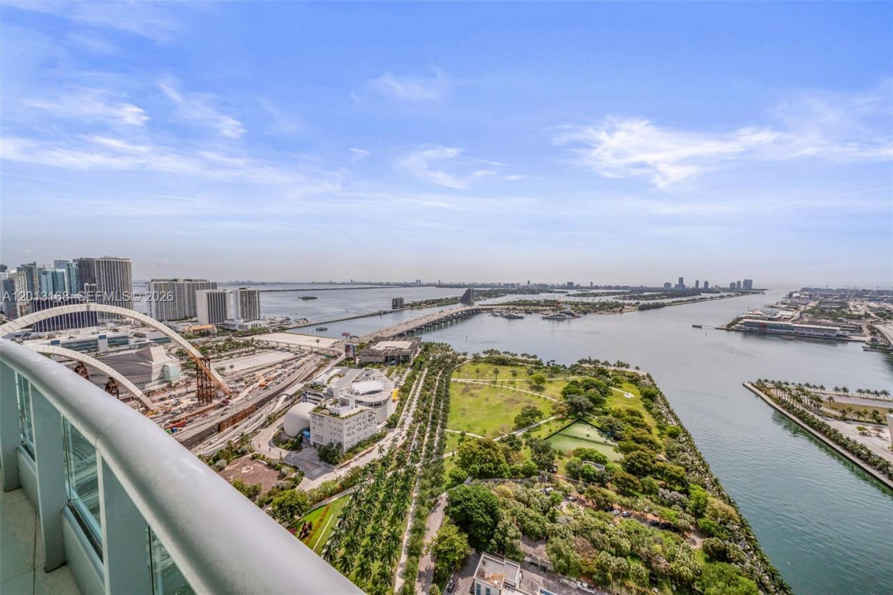 900 Biscayne Blvd , Unit 4006, Miami, FL 33132 Photo