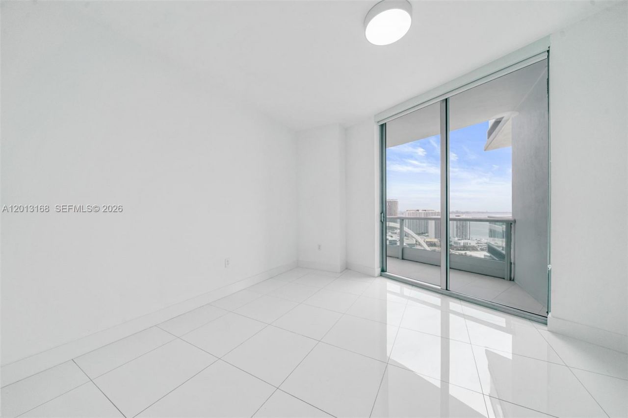 900 Biscayne Blvd , Unit 4006, Miami, FL 33132 Photo