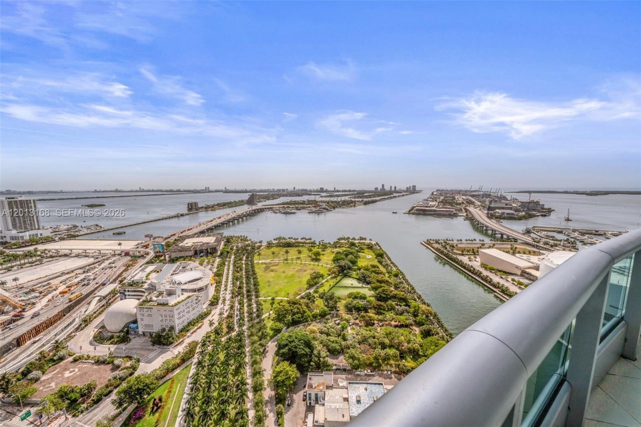 900 Biscayne Blvd , Unit 4006, Miami, FL 33132 Photo