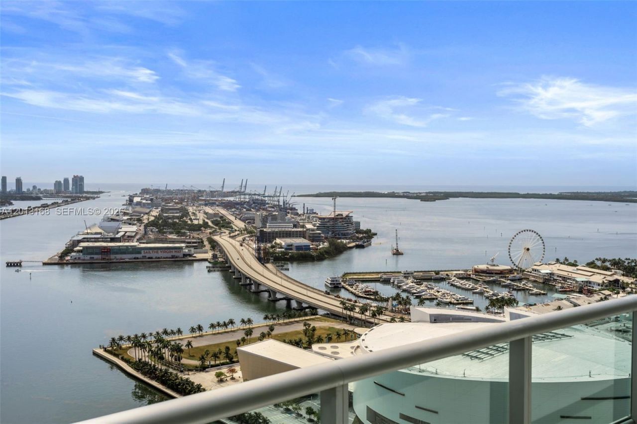 900 Biscayne Blvd , Unit 4006, Miami, FL 33132 Photo