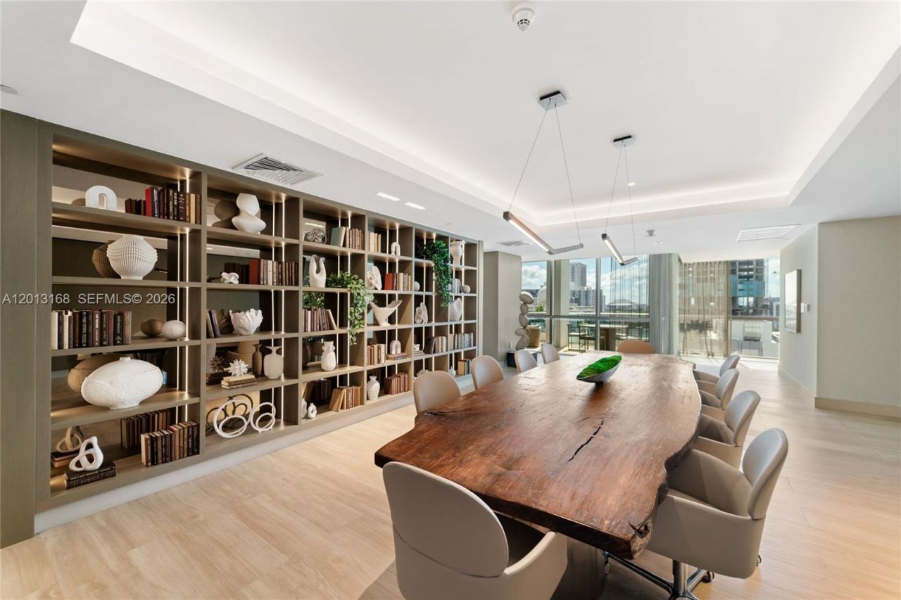 900 Biscayne Blvd , Unit 4006, Miami, FL 33132 Photo
